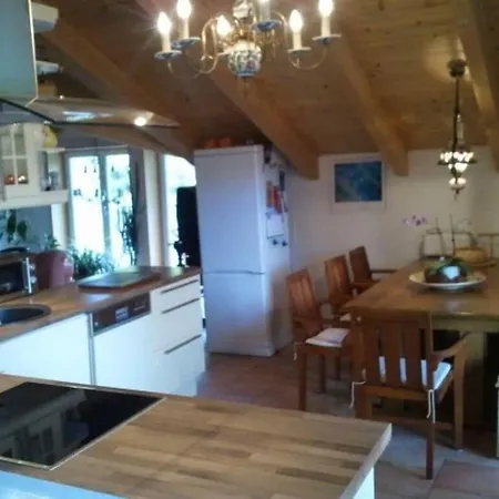 Apartment Schweizerhaus, Fewo Lucerne Upper Floor Falkensee